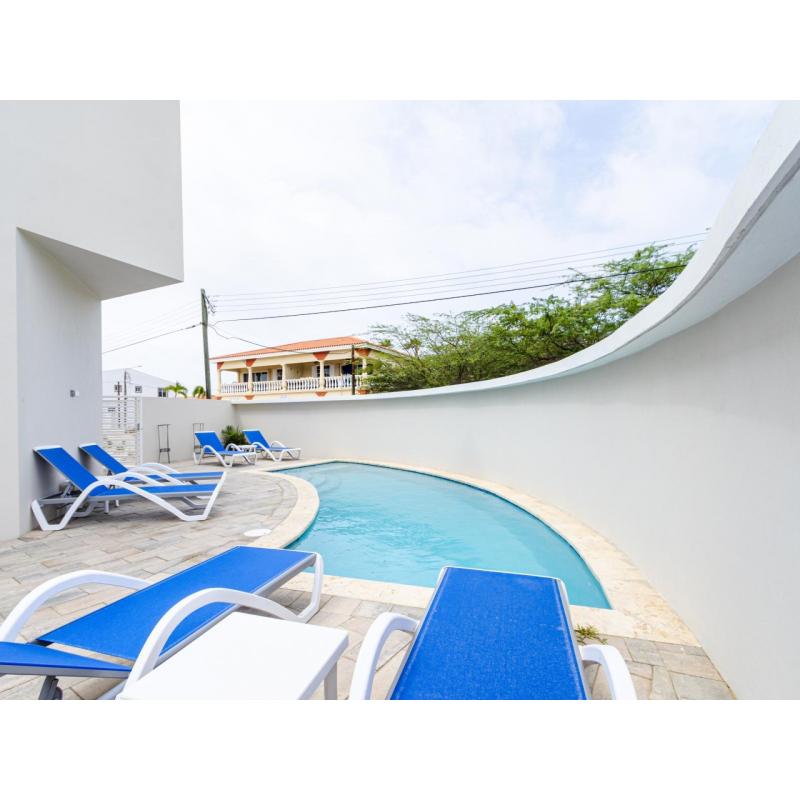 Charming 2 BR Condo in Exclusive Summer Side Condominiums, Noord, Aruba