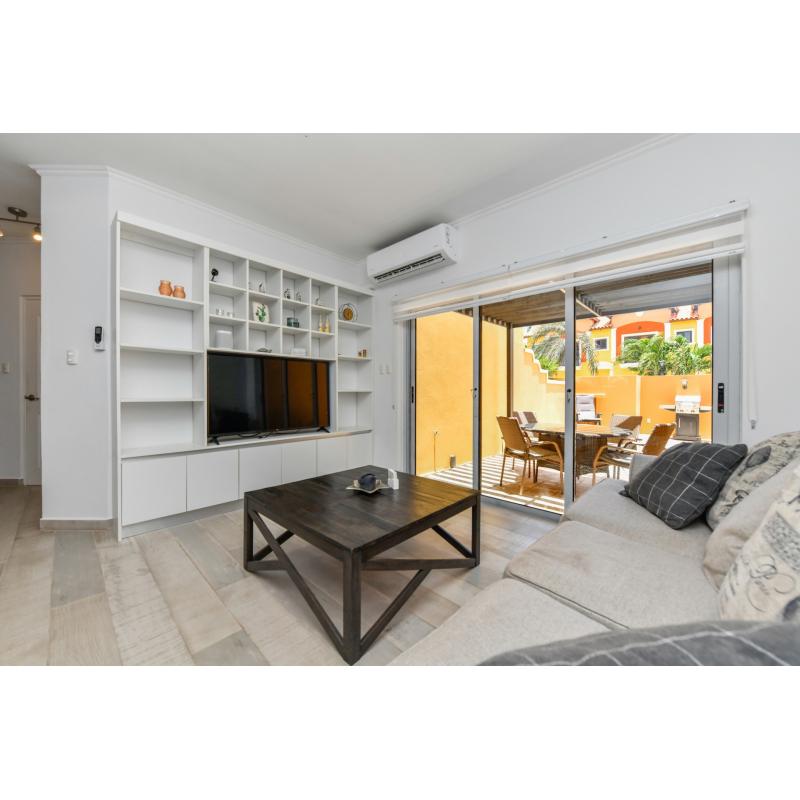 For Sale Renovated Townhouse in Malmok, Aruba