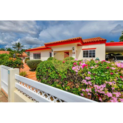 For Sale House in San Barbola - Aruba