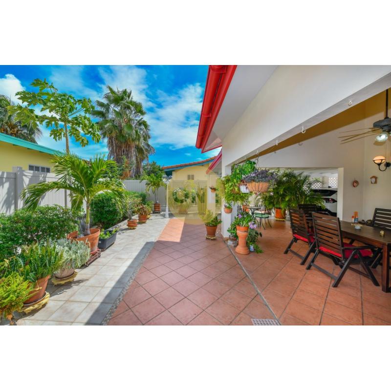 For Sale House in San Barbola - Aruba